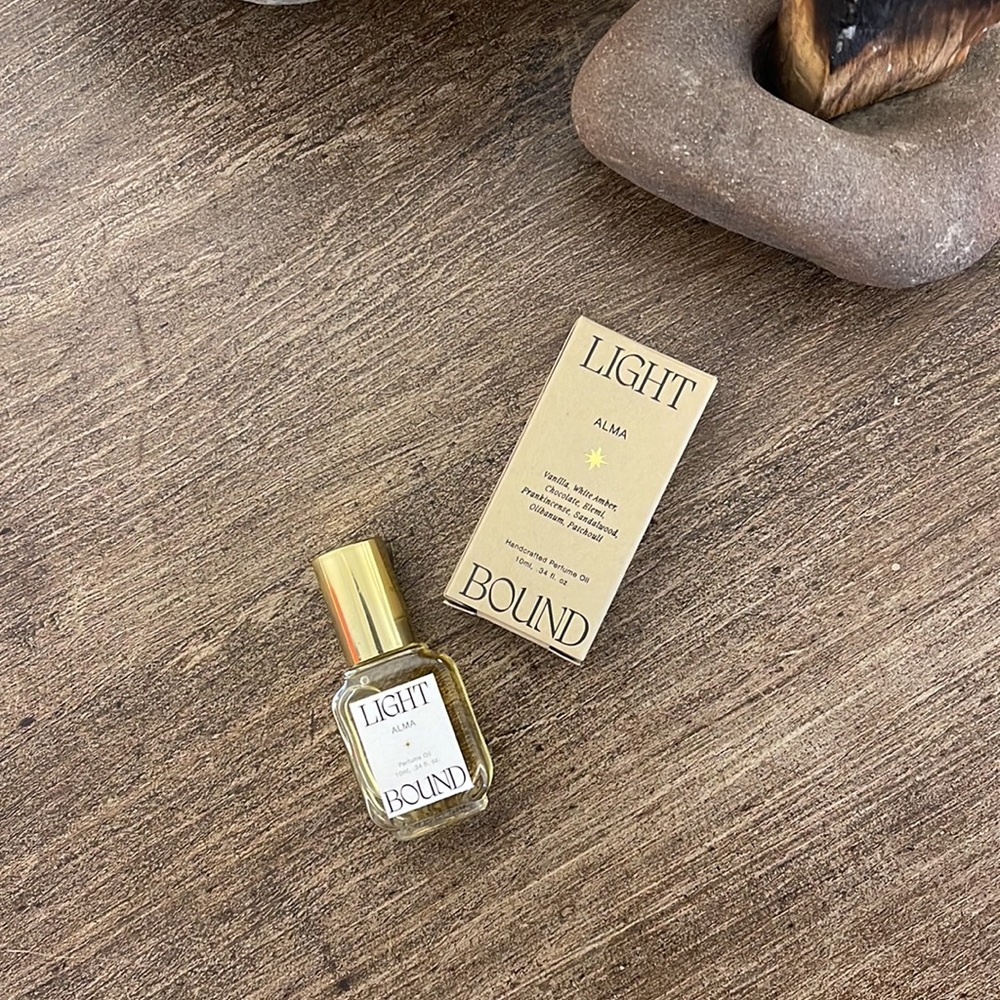 LIGHTBOUND Alma Unisex Perfume Oil Stella Banderas Liis Na Nin OLO Fragrance